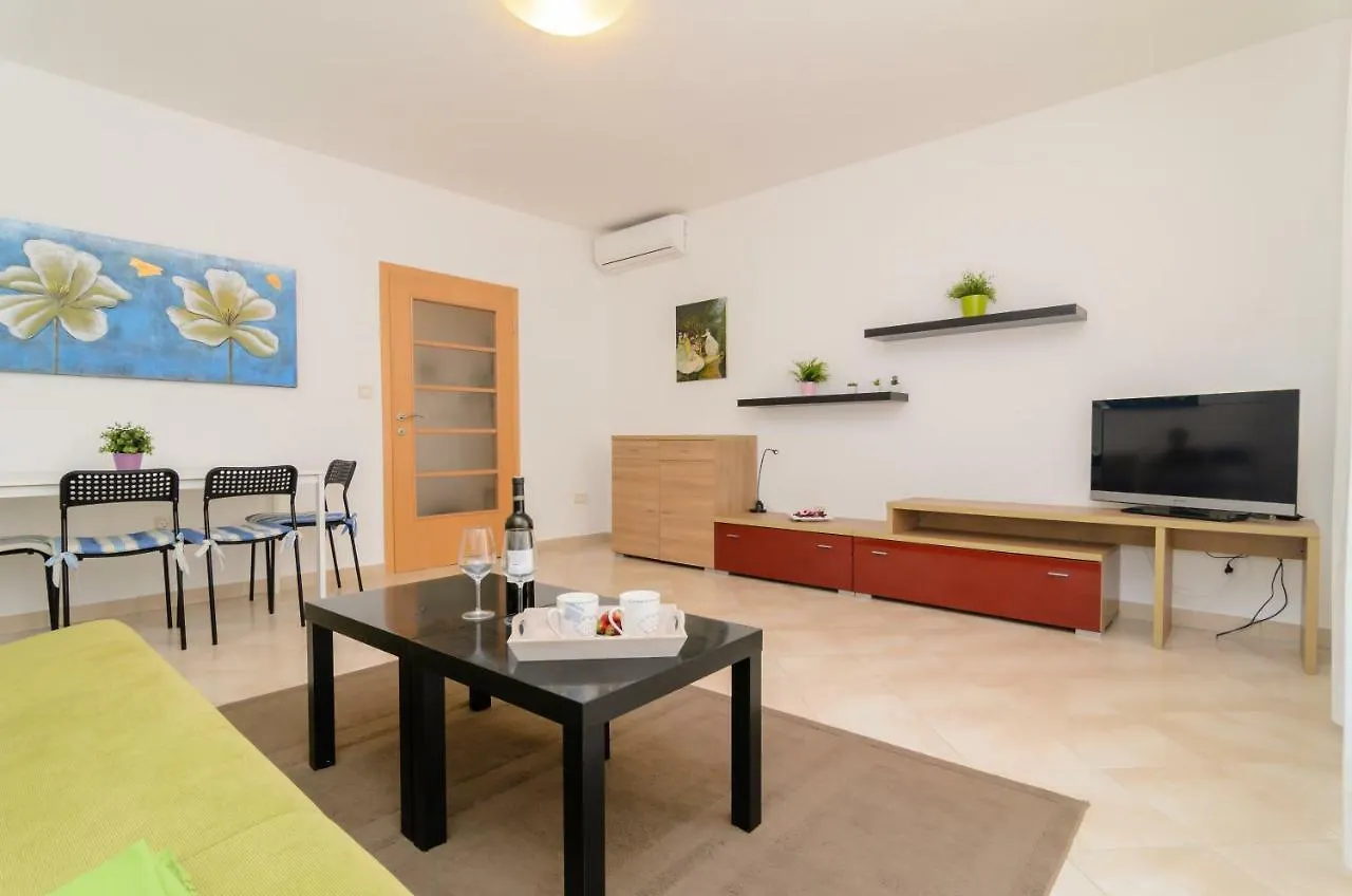 Ornella Apartment Zadar