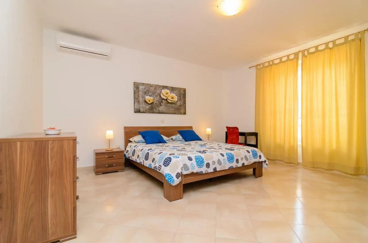 Ornella Apartment Zadar